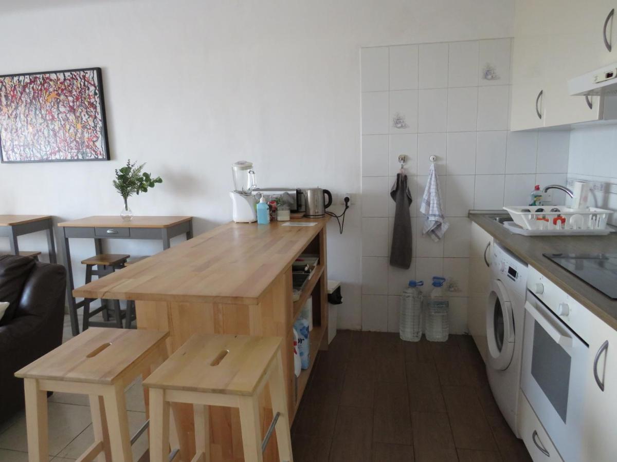 Modern Bright Old Town Two Bedroom Pdc Appartement
